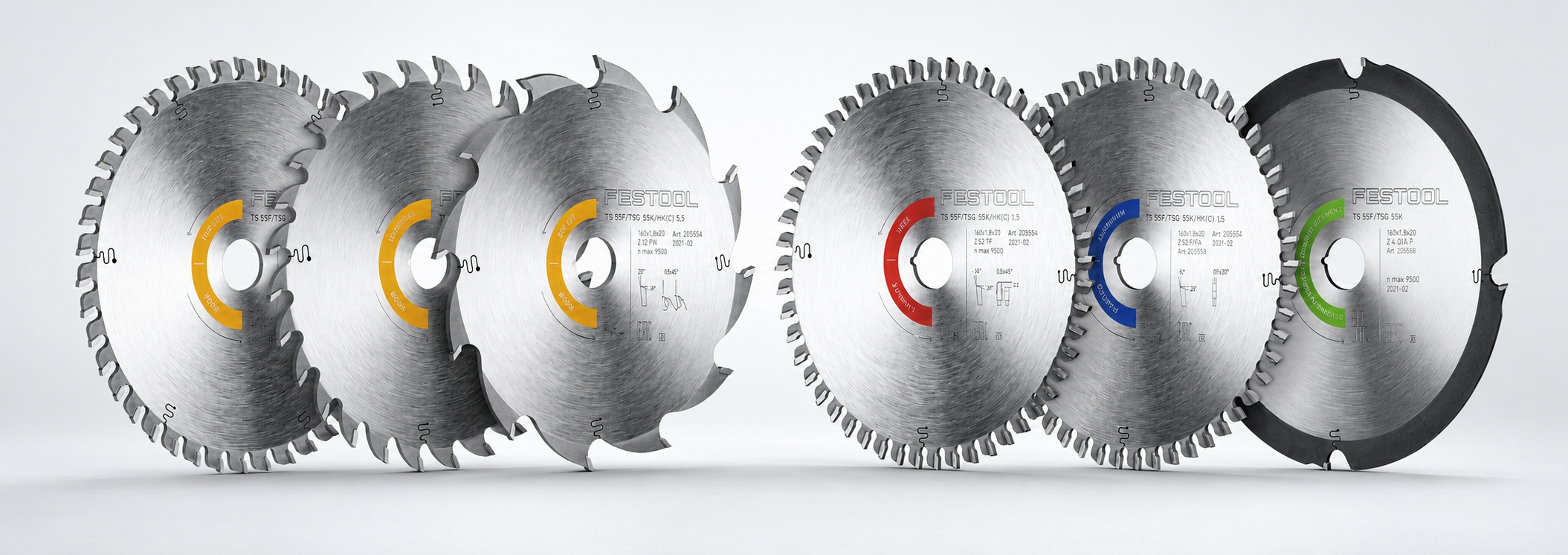 A selection of circular saw blades for wood, laminate, aluminium, plastics and steel